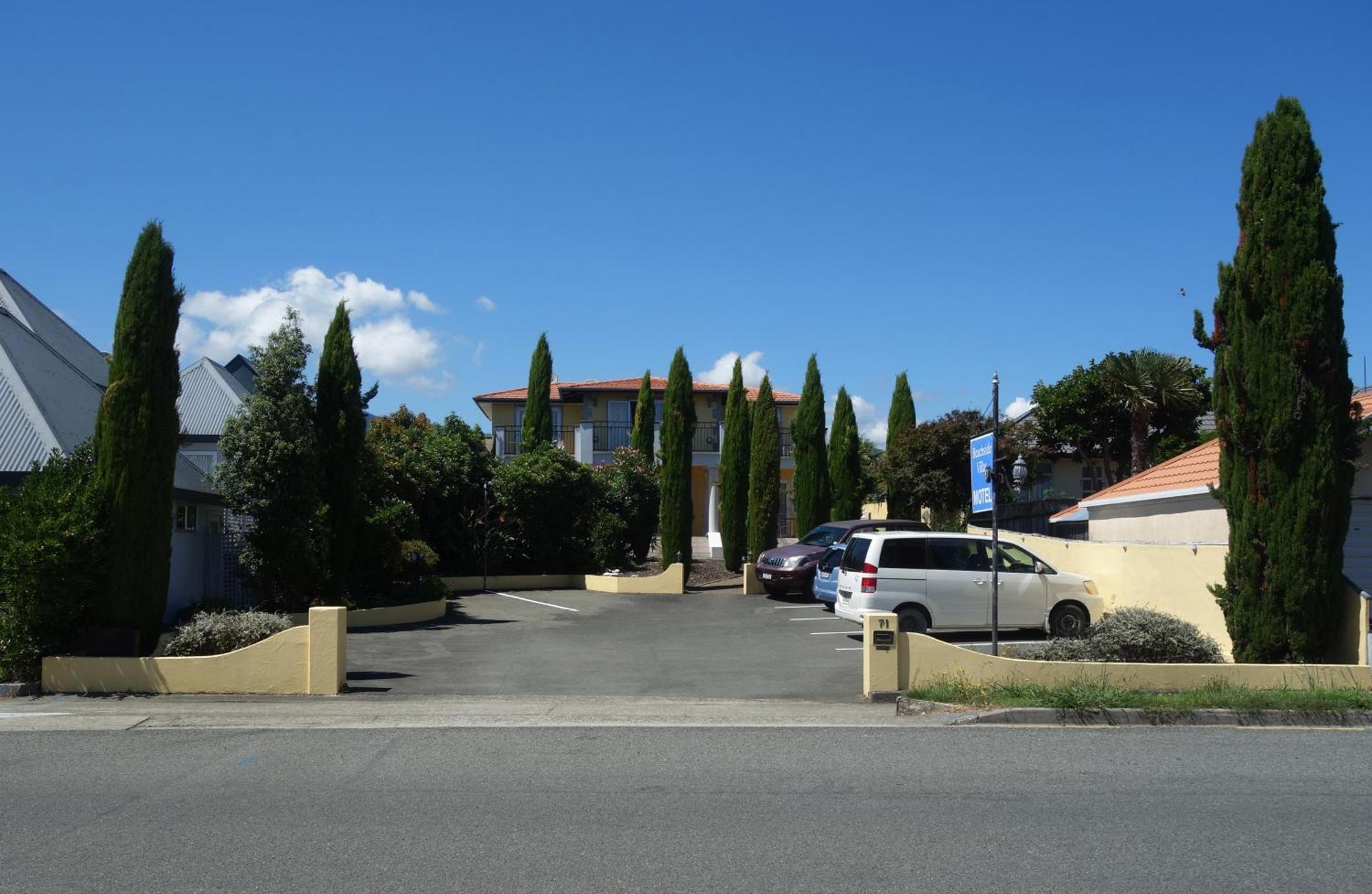 Beachside Villas Motel Nelson Exterior photo